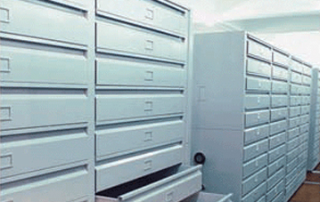 档案密集柜的使用能够帮助大家节省空间(图1)
